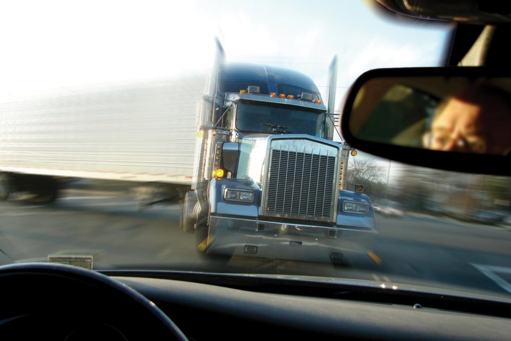 blind spot truck accidents
